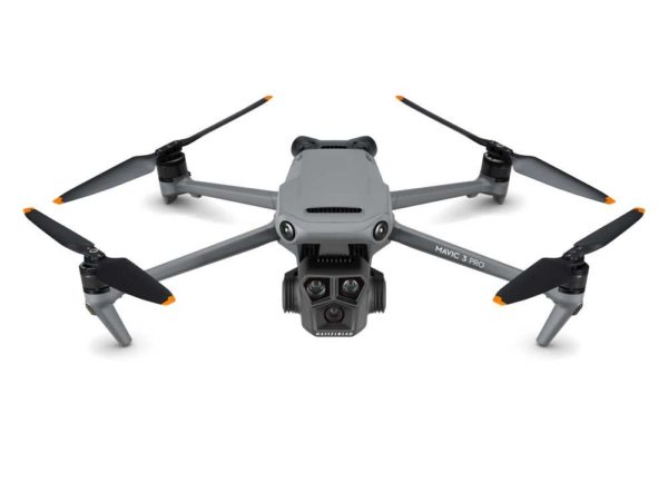 DJI Mavic 3 Pro Fly More Combo avec DJI RC Pro